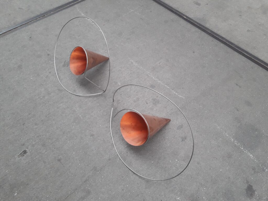 "What do you see?" sculpture Helena Kaori Maeda